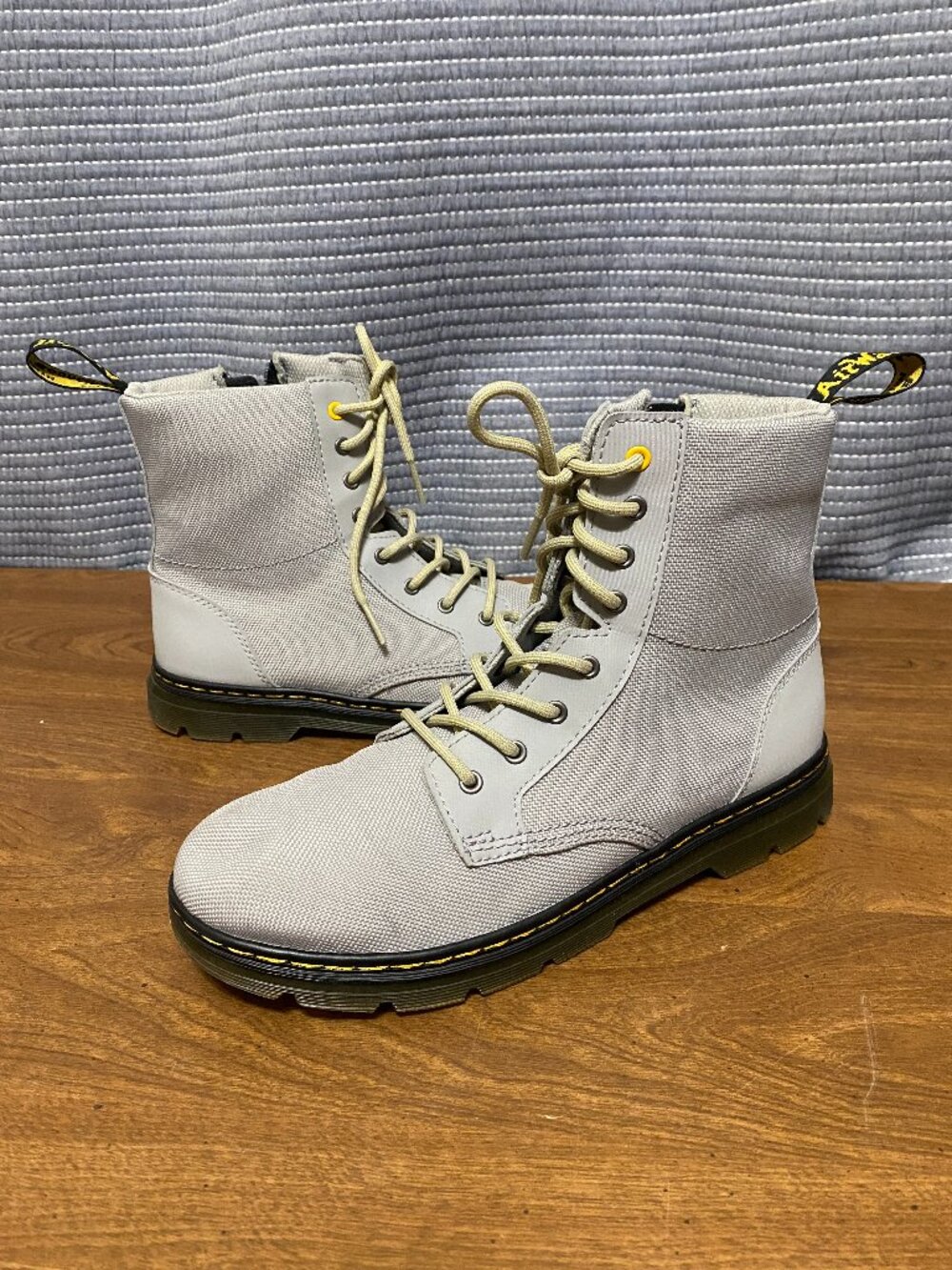 Women's Dr Martens Combsy Gray Canvas Boots Size 7